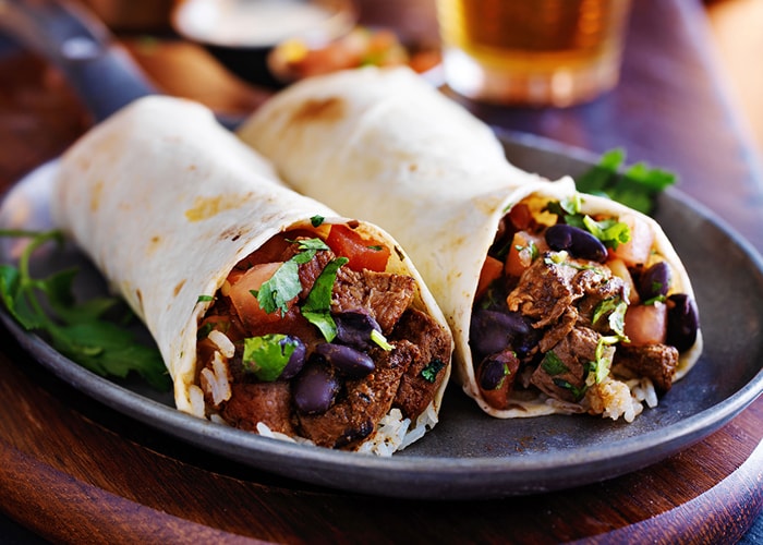 İspanyol Lezzetleri Patatas Bravas ve Burrito Tarifi 42 Buritto min
