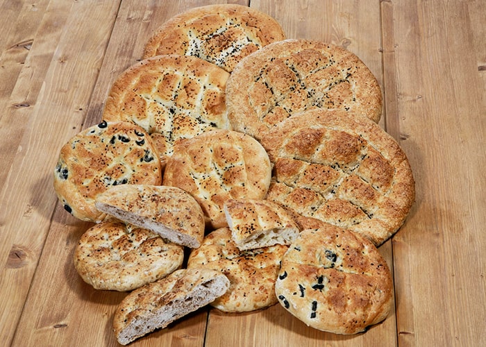 Cevizli, Zeytinli, Hurmalı, Unsuz...Çeşit Çeşit Ramazan Pidesi Tarifleri 50 Ramazan pidesi 1 min