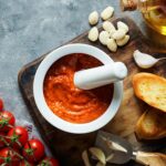 Yemeklere ve Atıştırmalıklara Lezzet Katacak 5 Sos Tarifi 41 Romesco sos min