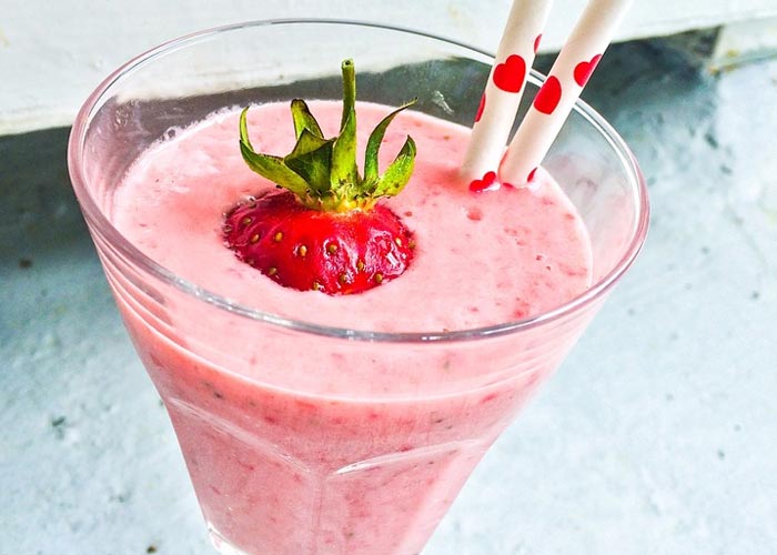 Çilekli Smoothie 46 cilek smoothie 1