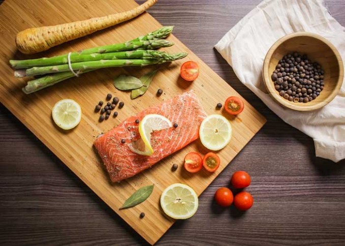 Kuşkonmazlı Somon ve Kuşkonmaz Salatası 50 kuskonmazli somon 3