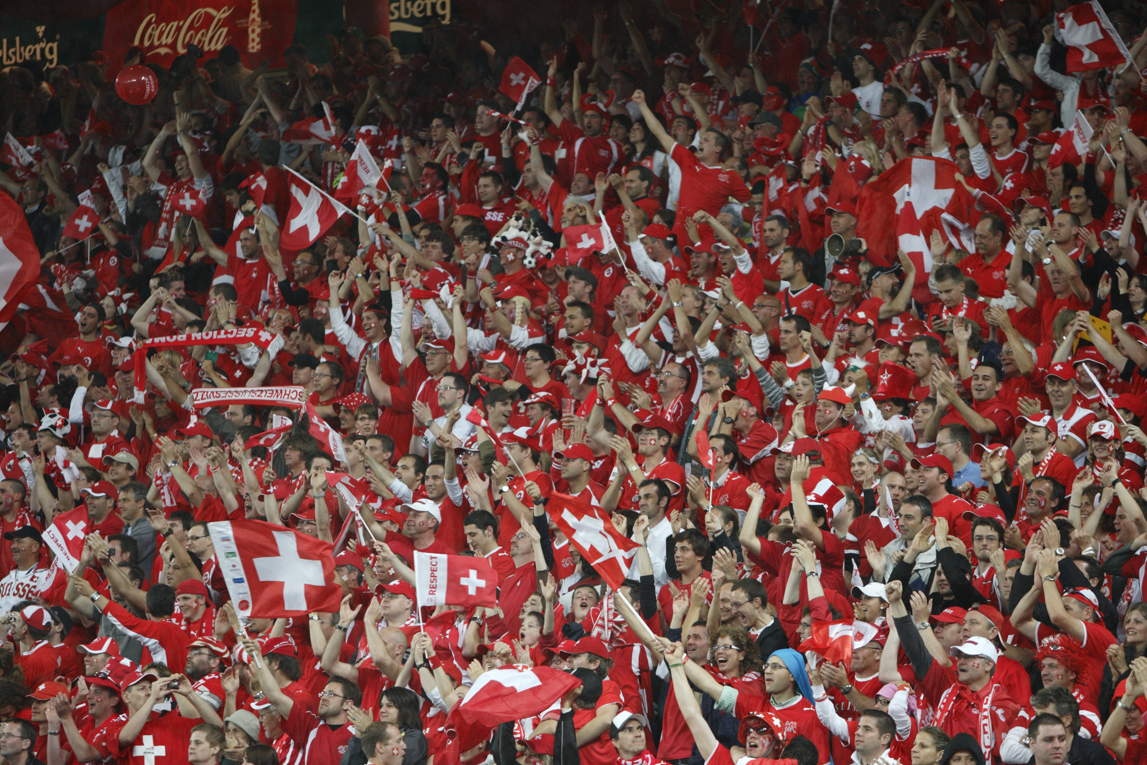 Avrupa Futbol Şampiyonası Tarihinde Türk Milli Takımı Rüzgarı 46 shutterstock 26787604 1